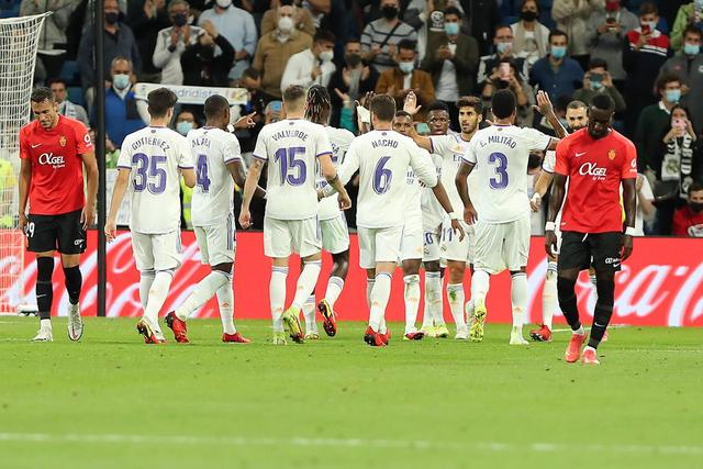 拜仁后卫阿方索酒驾被抓 吊销驾照+禁赛一个月